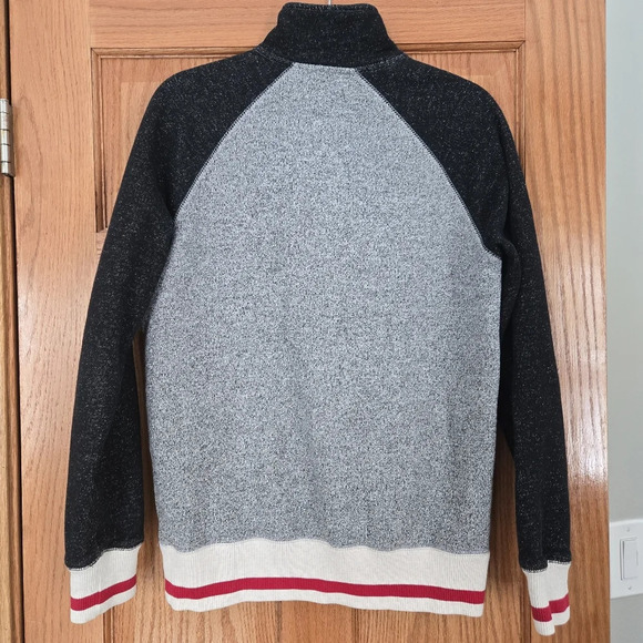 Roots Cabin 1/4 zip up Sweatshirt Mens size Xsmall - Picture 3 of 11